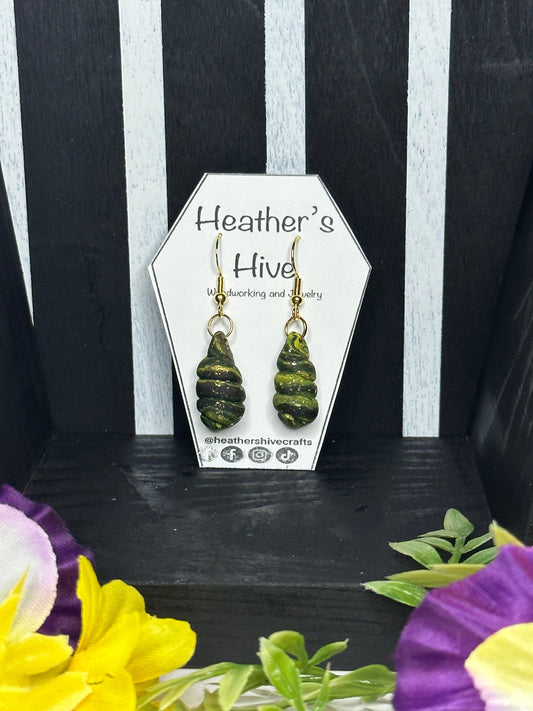 Twists dangle earrings-by