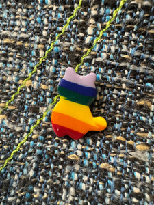 Cat pin